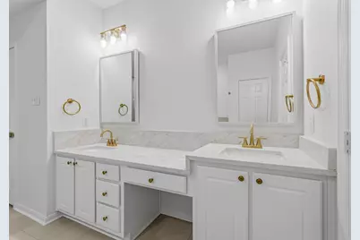 10822 Wysall Cliff Court, Houston, TX 77064 - Photo 27