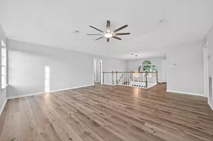 8010 Ashley Cir Dr N, Houston, TX 77071 - Photo 23