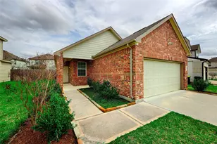 4508 Danielle Gardens, Conroe, TX 77304 - Photo 3
