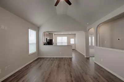 4508 Danielle Gardens, Conroe, TX 77304 - Photo 5