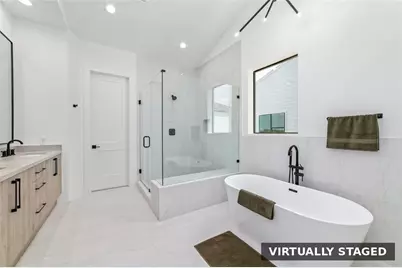 5905 Fairdale Lane #B, Houston, TX 77057 - Photo 11