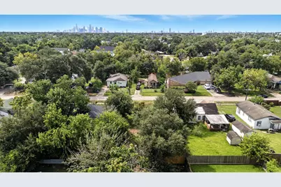 821 Neyland Street, Houston, TX 77022 - Photo 5