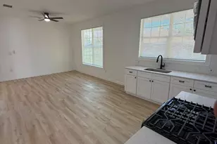 8407 Carolwood Dr, Houston, TX 77028 - Photo 7