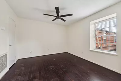 3401 Timmons Lane #14, Houston, TX 77027 - Photo 7
