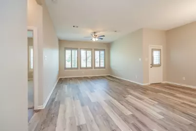 142 Scarlet Maple Court, Conroe, TX 77318 - Photo 3