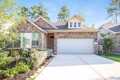 142 Scarlet Maple Court, Conroe, TX 77318 - Photo 1