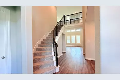 4426 Tumbling Leaf Court, Sugar Land, TX 77479 - Photo 3