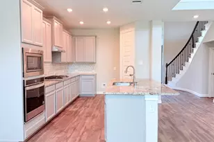 4426 Tumbling Leaf Ct, Sugar Land, TX 77479 - Photo 9