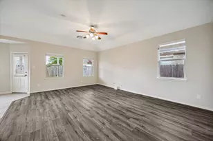 13006 Millstream Bend Ln, Tomball, TX 77377 - Photo 3