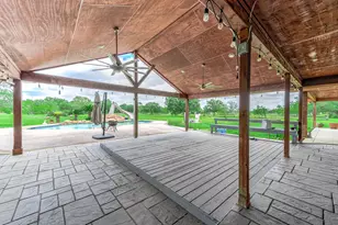 1095 County Rd 423, Alvin, TX 77511 - Photo 29