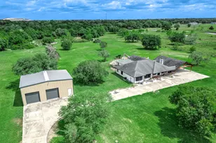 1095 County Rd 423, Alvin, TX 77511 - Photo 35