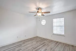 778 Thicket Ln, Houston, TX 77079 - Photo 17