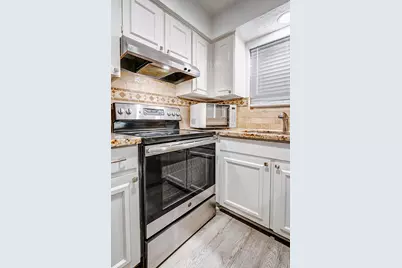 778 Thicket Lane, Houston, TX 77079 - Photo 11