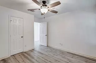 778 Thicket Ln, Houston, TX 77079 - Photo 19