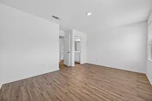 654 Amesbury Rd, Conroe, TX 77316 - Photo 23