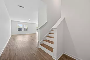 654 Amesbury Rd, Conroe, TX 77316 - Photo 7