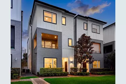 2427 W 11th Street, Houston, TX 77008 - Photo 1