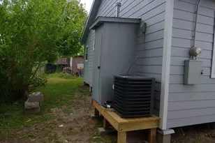 2520 E Crosstimbers St, Houston, TX 77093 - Photo 13