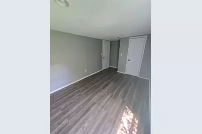 1523 N Avenue F, Freeport, TX 77541 - Photo 17
