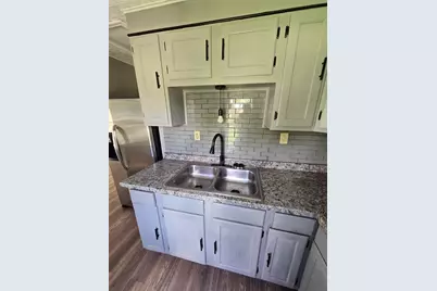 1523 N Avenue F, Freeport, TX 77541 - Photo 7
