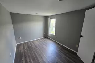 1523 N Avenue F, Freeport, TX 77541 - Photo 13