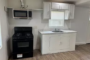 6709 Kassarine Pass, Houston, TX 77033 - Photo 5