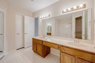 2906 Arrowhead Dr, Sugar Land, TX 77479 - Photo 31