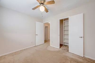 2906 Arrowhead Drive, Sugar Land, TX 77479 - Photo 25