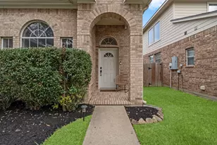 12102 Green Willow Falls Dr, Tomball, TX 77375 - Photo 3
