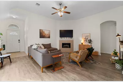 12102 Green Willow Falls Drive, Tomball, TX 77375 - Photo 5