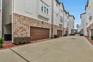 2810 Princeton St, Houston, TX 77009 - Photo 5