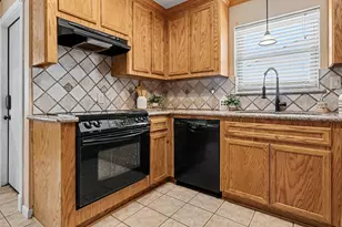 15914 Dunmoor Dr, Houston, TX 77059 - Photo 5