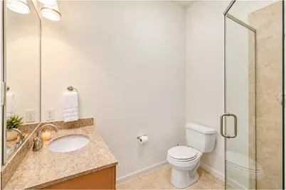 802 Waverly Street #C, Houston, TX 77007 - Photo 9
