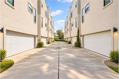 802 Waverly Street #C, Houston, TX 77007 - Photo 27
