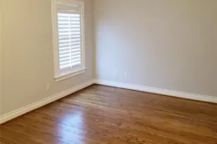 916 Lawrence St, Houston, TX 77008 - Photo 21