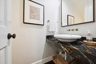 5 Pine Briar Cir, Houston, TX 77056 - Photo 23