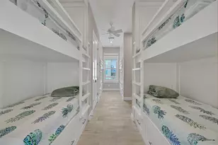 11386 Beachside Dr, Galveston, TX 77554 - Photo 23
