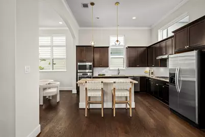5646 Larkin Street, Houston, TX 77007 - Photo 5