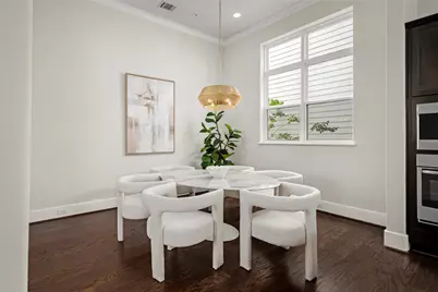 5646 Larkin Street, Houston, TX 77007 - Photo 9