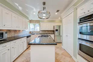 8906 Herts Rd, Spring, TX 77379 - Photo 11