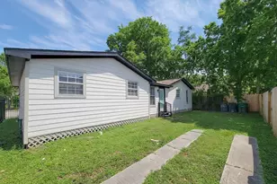 3416 Europa St, Houston, TX 77022 - Photo 29