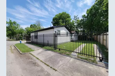3416 Europa Street, Houston, TX 77022 - Photo 33