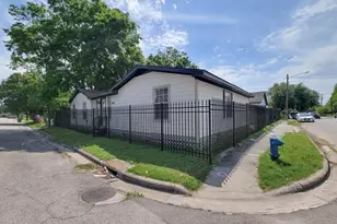 3416 Europa St, Houston, TX 77022 - Photo 31