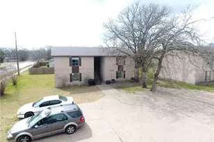 2712 Evergreen Cir, Bryan, TX 77801 - Photo 1