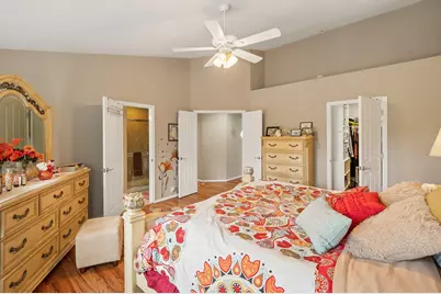 13600 Breton Ridge Street #25E, Houston, TX 77070 - Photo 11