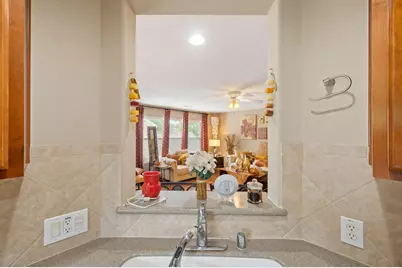 13600 Breton Ridge Street #25E, Houston, TX 77070 - Photo 9