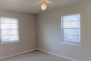 915 Alexander St, Houston, TX 77008 - Photo 9