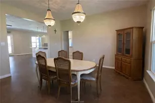 11810 Riley Green Rd, Franklin, TX 77836 - Photo 7