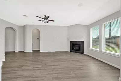 2211 Kingston Canyon Trail, Pearland, TX 77089 - Photo 9