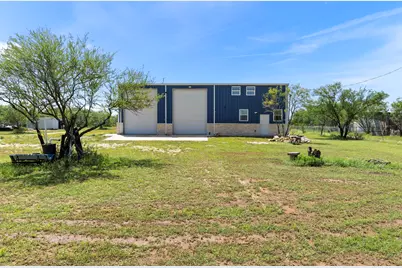 225 Buttercup Lane, Floresville, TX 78114 - Photo 37